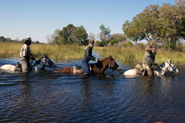 Okavango-Delta-swim