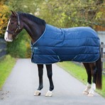 SmartPak Stocky Fit Quilted Stable Blanket - Closed Front